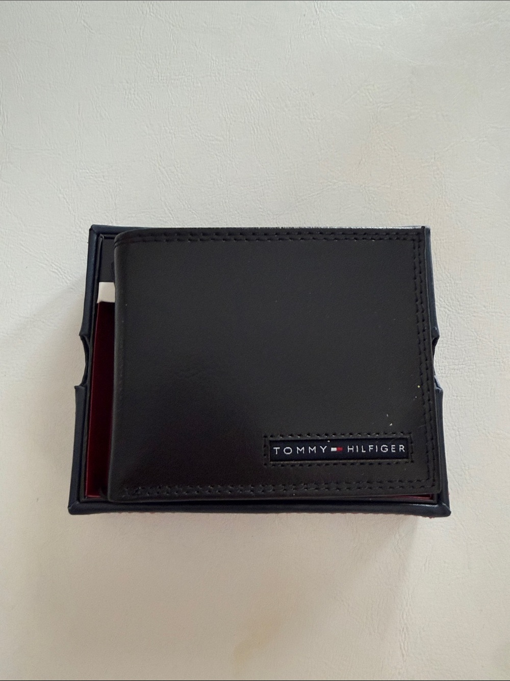 Tommy Hilfiger Black Leather wallet